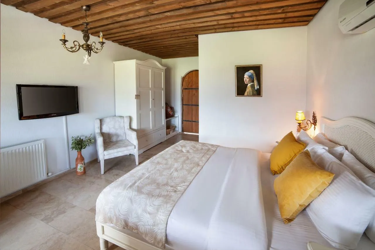 Vinifera Vineyards Hotel Selçuk