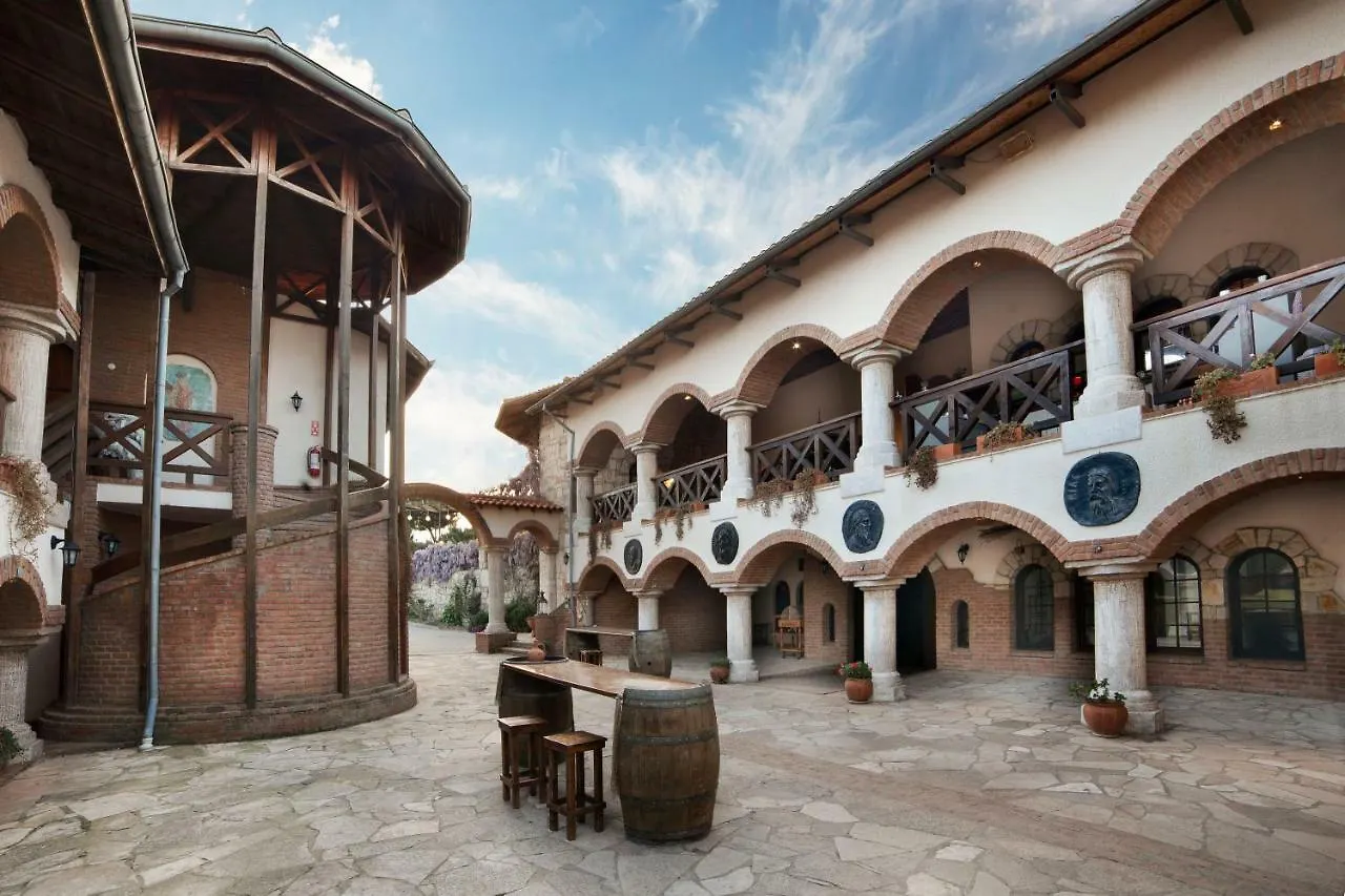 Vinifera Vineyards Hotel Selçuk 3*,